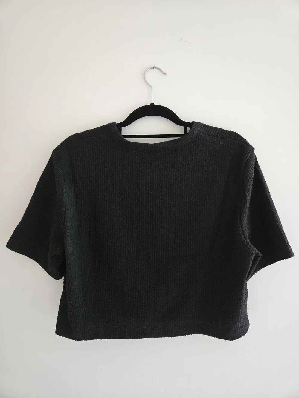 H&M Black Short-Sleeve Button-Down Tweed-Look Blouse with Sliver Button Snaps - Picture 3 of 4